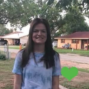 Meet your Posher, Kacee